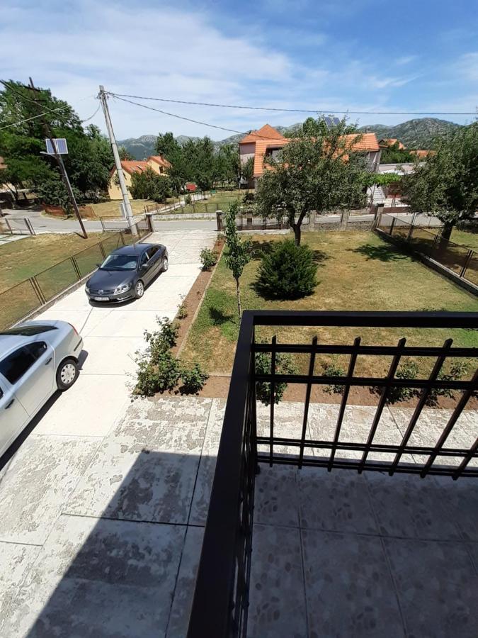 Apartman Damjanovic Cetinje Bagian luar foto